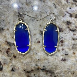 Kendra Scott Elle gold drop earrings in blue glass
